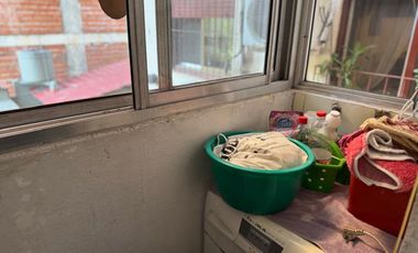 3 AMBIENTES EN LANUSITA C/ COCHERA.-APTO CREDITO