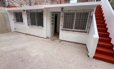 SE ALQUILA PH 2 AMB CON PATIO- A ESTRENAR-CASEROS
