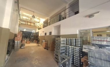 DEPÓSITO C/OFICINA VENTA V. LUGANO MUY BUEN ESTADO