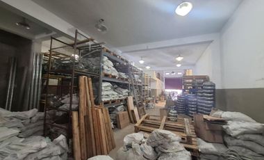 DEPÓSITO C/OFICINA VENTA V. LUGANO MUY BUEN ESTADO