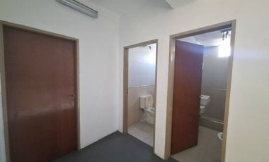 DEPÓSITO C/OFICINA VENTA V. LUGANO MUY BUEN ESTADO