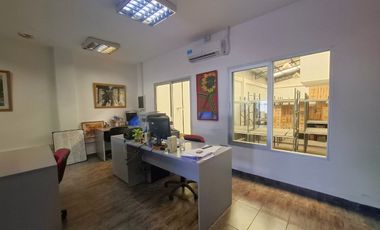 DEPÓSITO C/OFICINA VENTA V. LUGANO MUY BUEN ESTADO