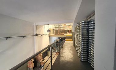 DEPÓSITO C/OFICINA VENTA V. LUGANO MUY BUEN ESTADO