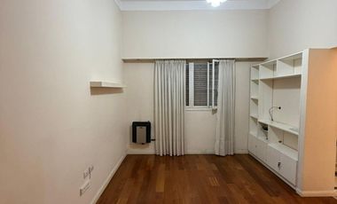 CASA EN ALQUILER 2 DORM , EN PH AL FRENTE