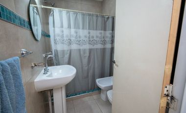 Casa 2 dorm, 2 baños, cochera y patio en S Jerónim