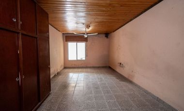 Casa 2 dorm, 2 baños, cochera y patio en S Jerónim