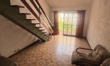 Venta PH 2 amb. c/ patio Lanús APTO CRÉDITO