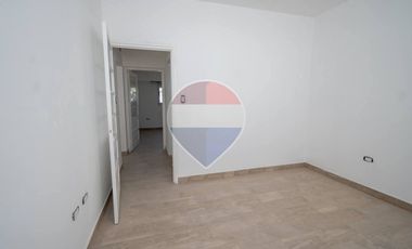 Casa al frente de 2 dormitorios en venta