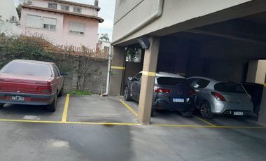 COCHERA DESC EN VENTA EN LA LUCILA! EXCELENTE ZONA