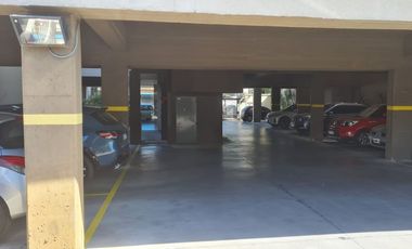 COCHERA DESC EN VENTA EN LA LUCILA! EXCELENTE ZONA