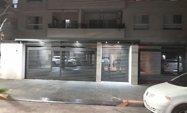 COCHERA DESC EN VENTA EN LA LUCILA! EXCELENTE ZONA