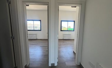 QUINTA VENTA 5 AMBIENTE CON PILETA A ESTRENAR