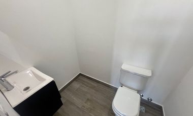 QUINTA VENTA 5 AMBIENTE CON PILETA A ESTRENAR