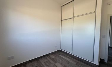 QUINTA VENTA 5 AMBIENTE CON PILETA A ESTRENAR