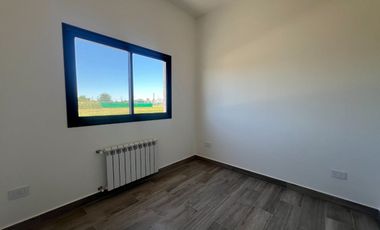 QUINTA VENTA 5 AMBIENTE CON PILETA A ESTRENAR