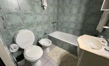 Casa en Alquiler 3 ambientes en Banfield