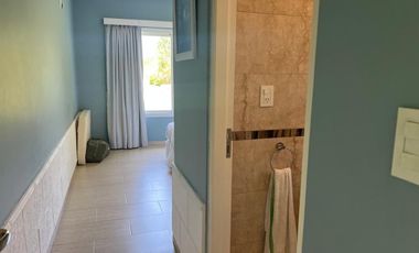 CASA QUINTA EN VENTA CON PARQUE Y PILETA