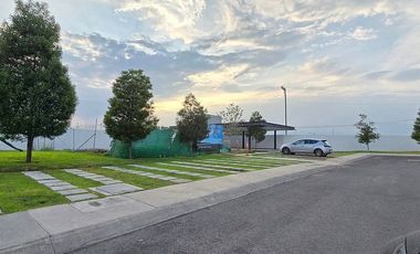 Venta de departamento seminuevo en Manahal a precio de oportunidad