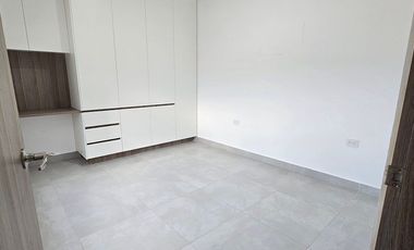 Venta de departamento seminuevo en Manahal a precio de oportunidad