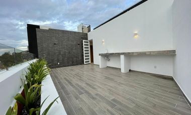 Paraisos del Tesoro Casa con hermosa vista en venta