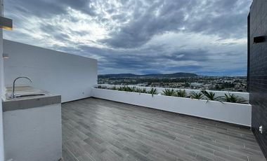Paraisos del Tesoro Casa con hermosa vista en venta