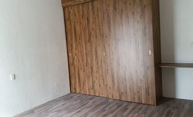 Departamento en Renta recién Remodelado, Bosque Esmeralda, Atizapán
