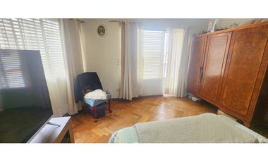 5 Dormitorios, 2 baños, amplia casa en Recreo