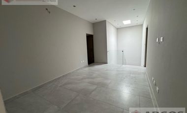 CASA EN VENTA EN ALTARES RESIDENCIAL