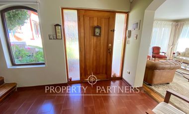 Casa familiar para arriendo en Jardín del Mar, amplitud, seguridad y confort