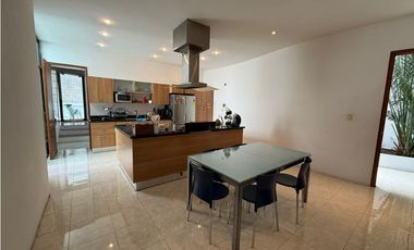 Casa en Venta en Fraccionamiento Bosques de Angelopolis, Puebla