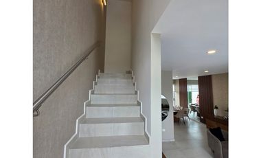 Casa en Venta al Sur con Amenidades_sm