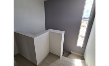 ¡TU PRIMER HOGAR IDEAL AL SUR CONFORT Y FUNCIONALIDAD! Va