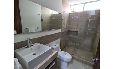 Amplio Hogar con Excelente Ubicación y Gran Proyección al Sur_bj