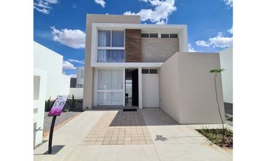 Amplio Hogar con Excelente Ubicación y Gran Proyección al Sur_bj