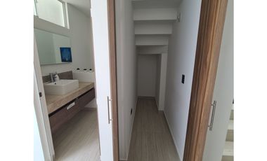 ¡VIVE AL SUR CON ESTILO ESPACIO Y CONFORT! gu