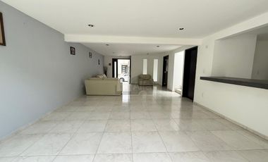 Casa en Venta en el Fracc.San Agustin en la Colonia San Buenaventura, Toluca Estado de México
