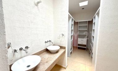 Casa en Venta - Jardines del Sur 4