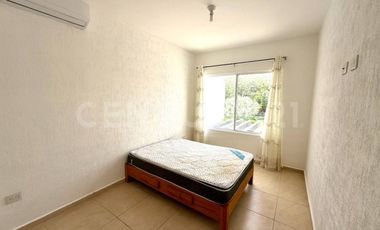 Casa en Venta - Jardines del Sur 4