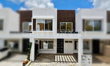 Casa en Venta - Jardines del Sur 4