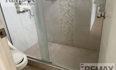Duplex 1° y 2° piso frente al Jockey Plaza en SURCO