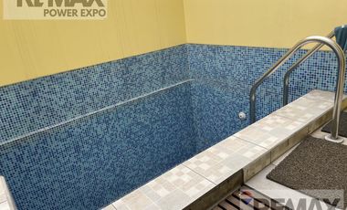 Duplex 1° y 2° piso frente al Jockey Plaza en SURCO