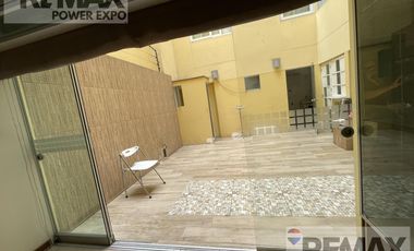 Duplex 1° y 2° piso frente al Jockey Plaza en SURCO