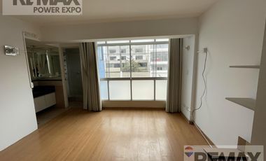 Duplex 1° y 2° piso frente al Jockey Plaza en SURCO