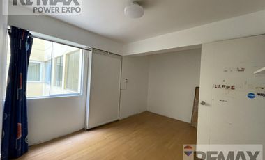Duplex 1° y 2° piso frente al Jockey Plaza en SURCO