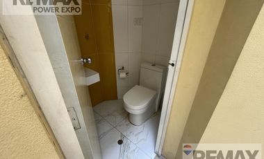 Duplex 1° y 2° piso frente al Jockey Plaza en SURCO