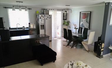 Casa 1D-1B con gran piscina