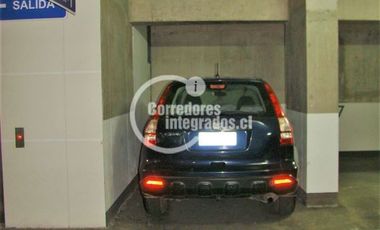 Estacionamiento en arriendo en Barrio Elías De La Cruz, Ñuñoa