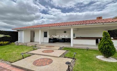 Gran Oportunidad | Casa de Lujo en Guarigua con Lote de 892 m²