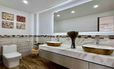 Gran Oportunidad | Casa de Lujo en Guarigua con Lote de 892 m²
