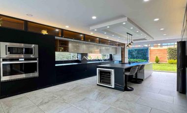 Gran Oportunidad | Casa de Lujo en Guarigua con Lote de 892 m²
